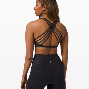 Lululemon Free to be wild Bra